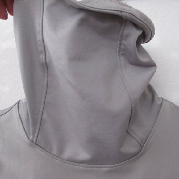 Under Armour Cold Gear Running Top - Picture 7 of 16